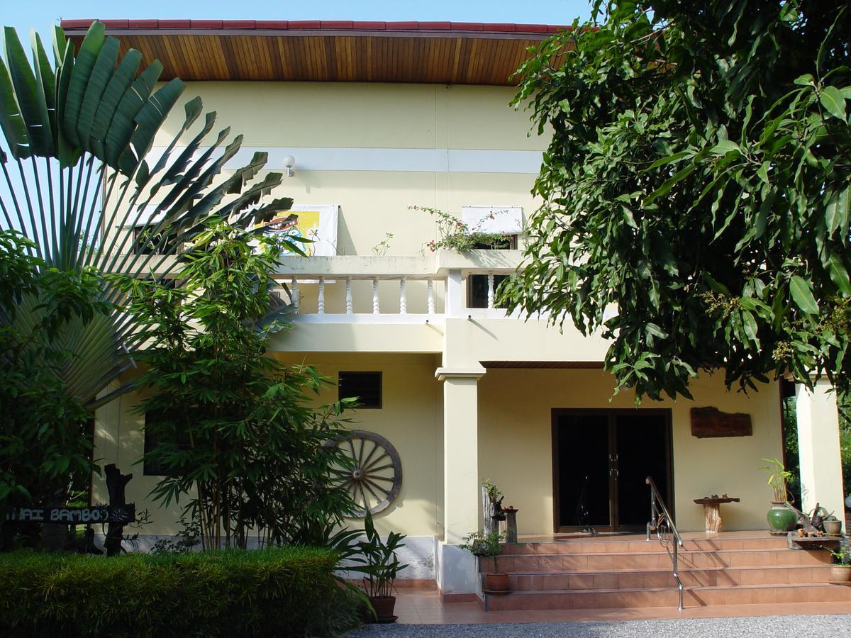 Thai-Bamboo Guesthouse Resort Cha-Am Exterior photo