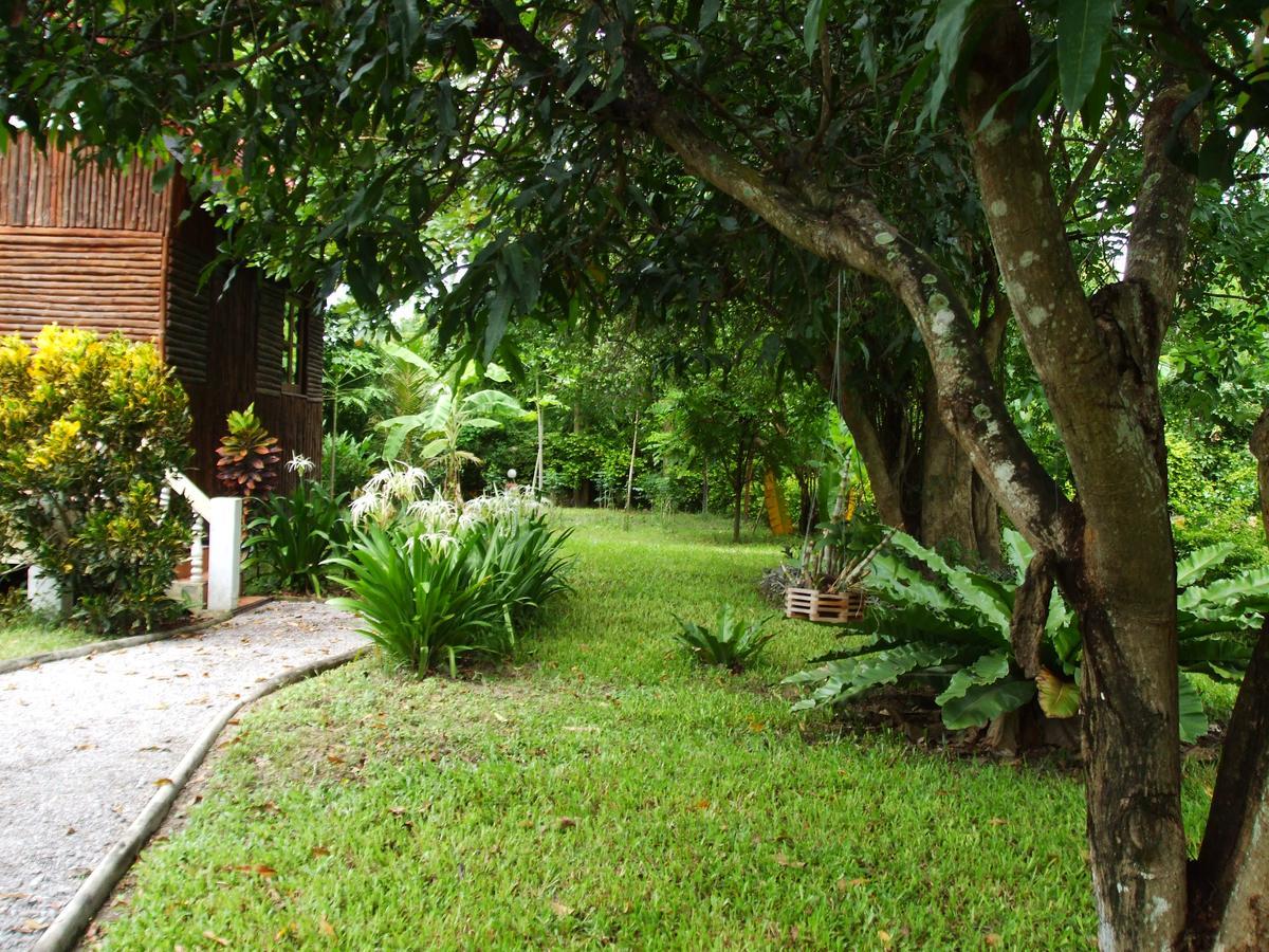 Thai-Bamboo Guesthouse Resort Cha-Am Exterior photo