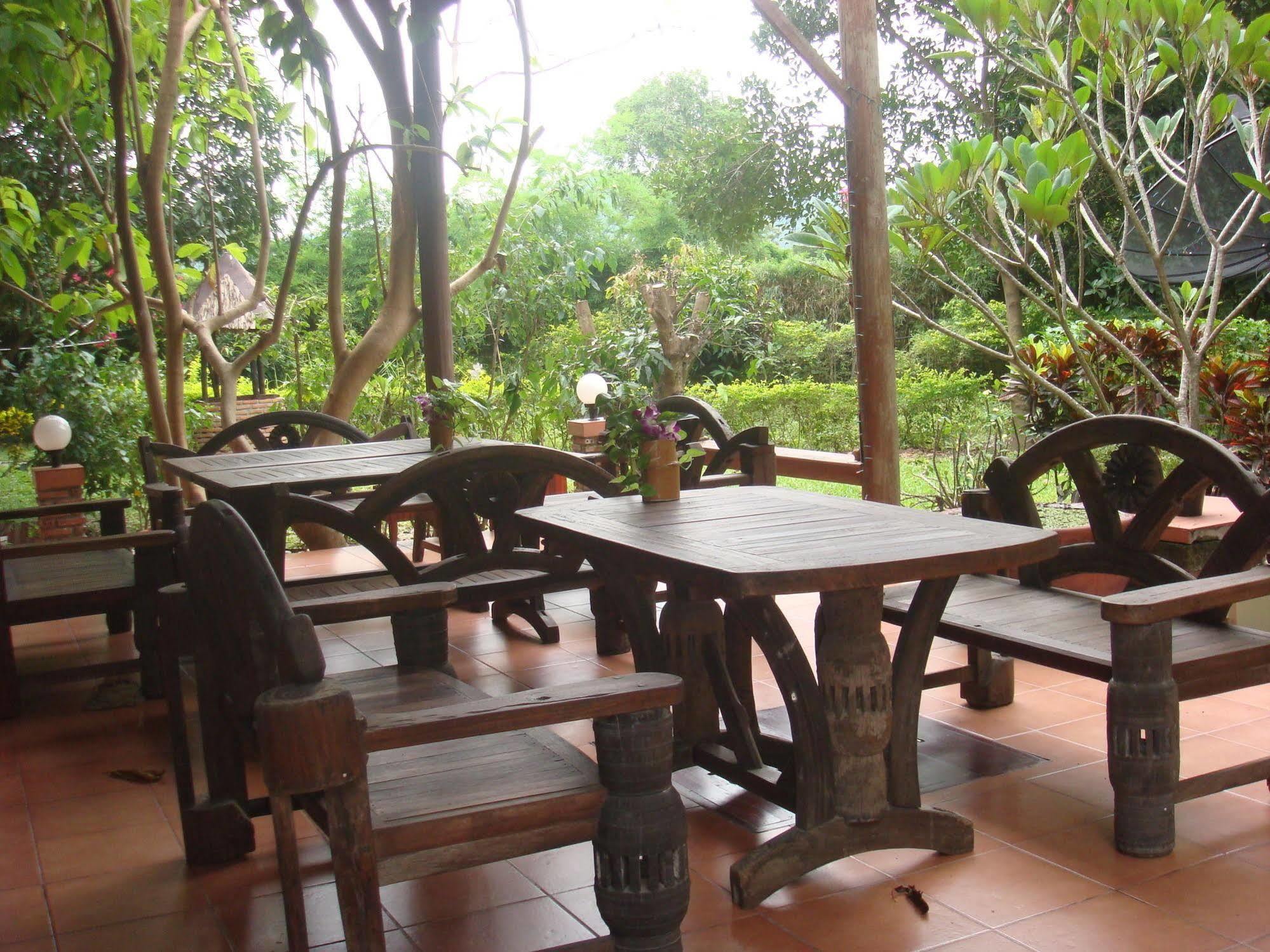 Thai-Bamboo Guesthouse Resort Cha-Am Exterior photo